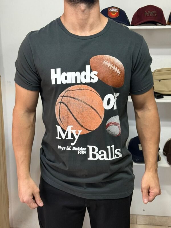 REMERA HANDS