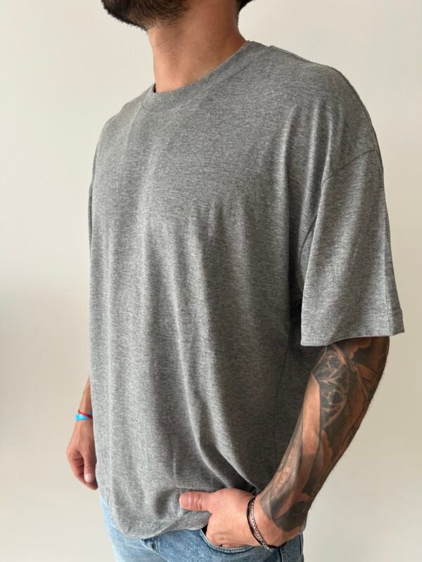 REMERA GREY - Imagen 3