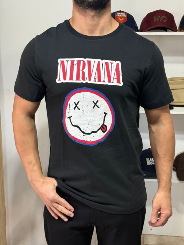 Remera gris NIRVANA